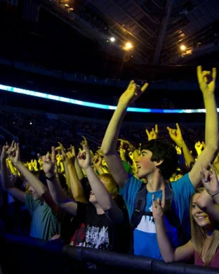 Live concert by David and Tamela Mann