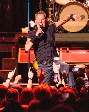 Bruce Springsteen & The E Street Band