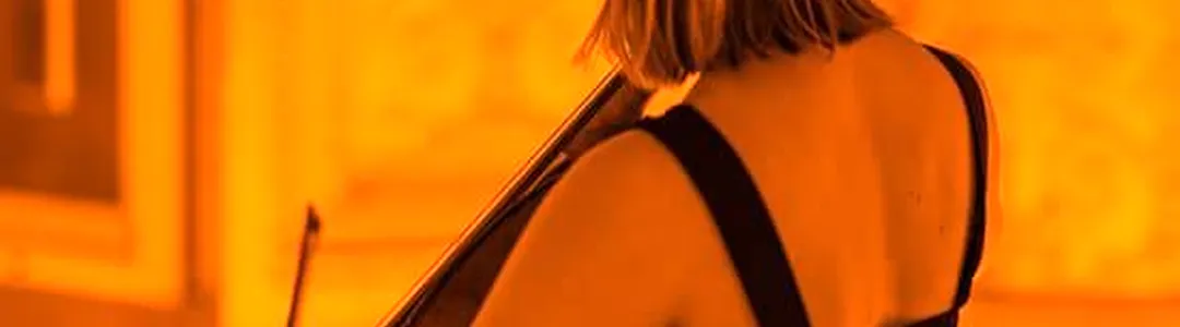 Candlelight: 90s Hip Hop on Strings