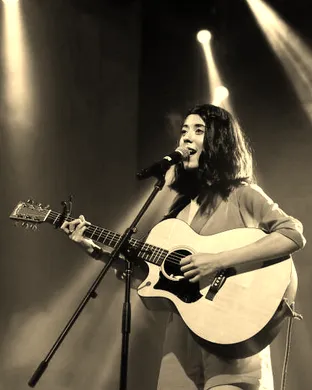 Daniela Andrade
