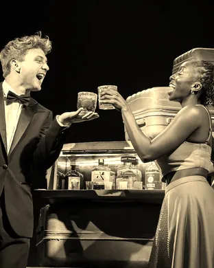 Two Strangers (Carry A Cake Across New York)